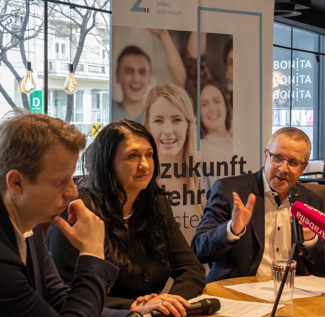 Pressekonferenz zur Studienpräsentation über aktuelle Situation der